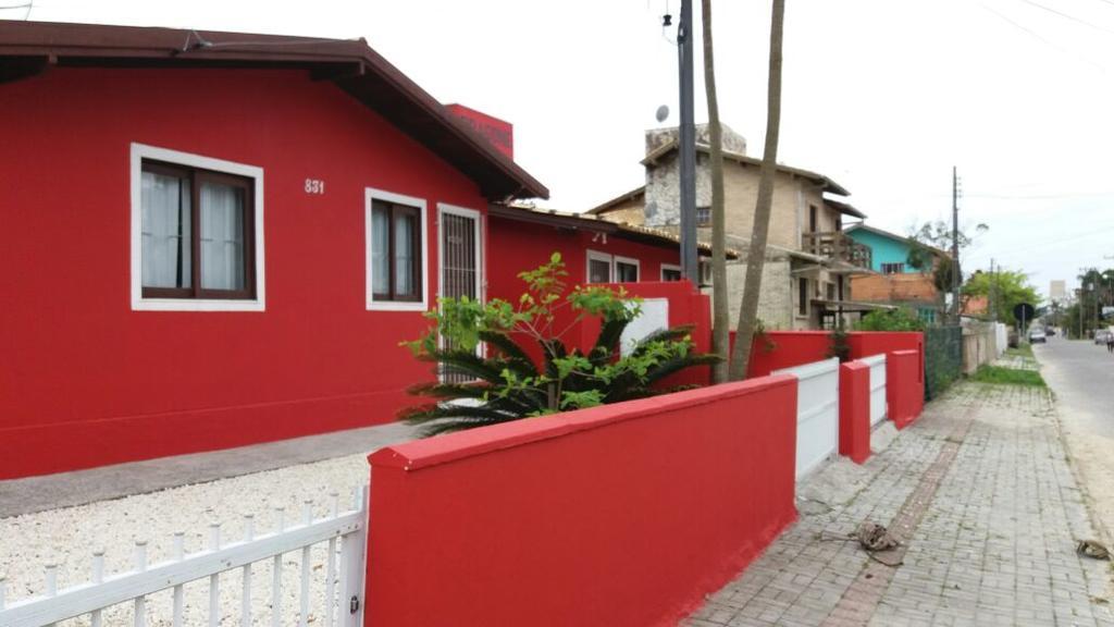 Pousada Residencial Familia Dragone Bombinhas Bagian luar foto
