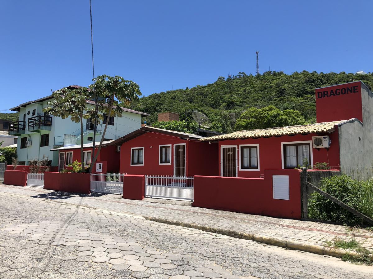 Pousada Residencial Familia Dragone Bombinhas Bagian luar foto